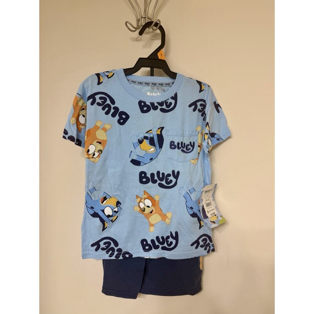 Bluey 2 Piece Short Set 4T Shirt Sleeve Shirt And Shorts Clear Sky